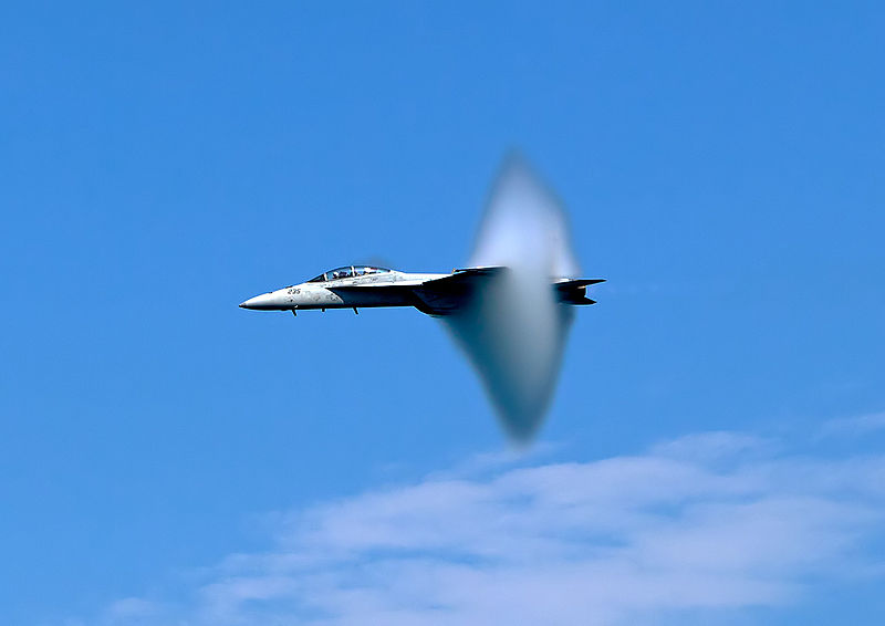 File:United States Navy FA-18 Super Hornet vapor cone 3.jpg