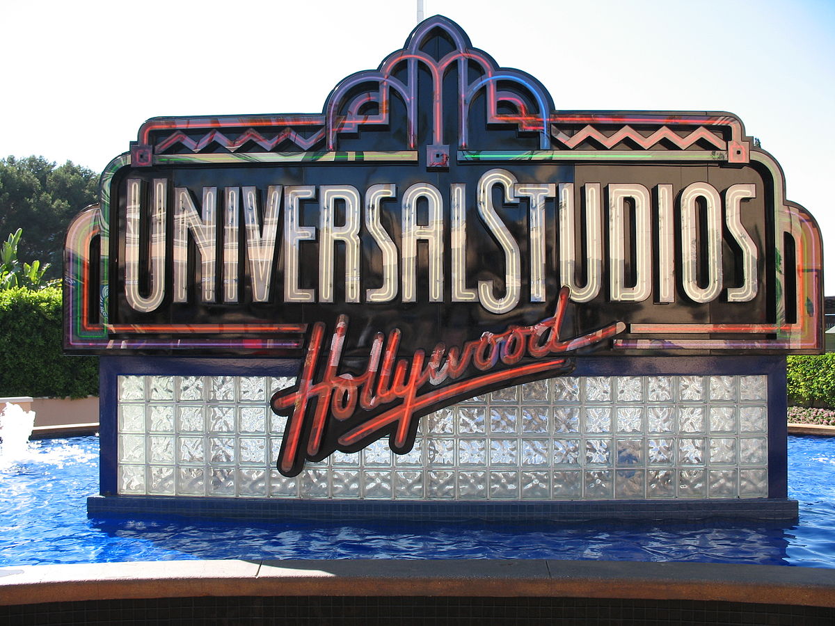 File:Universal Studios  - Wikimedia Commons