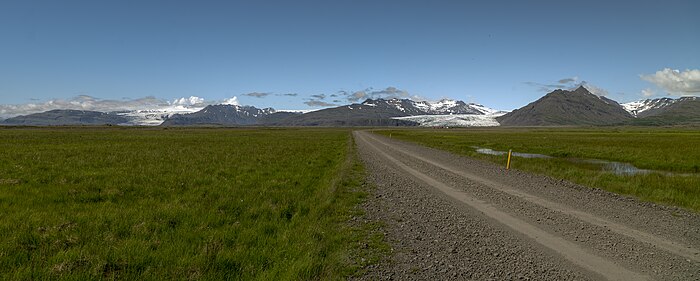 Panorama lodowca Vatnajökull z drogi "1" w okolicach Höfn