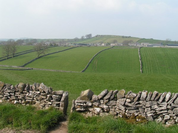 Typical White Peak plateau landscape, near Litton