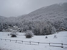 L'abitato di Laceno innevato