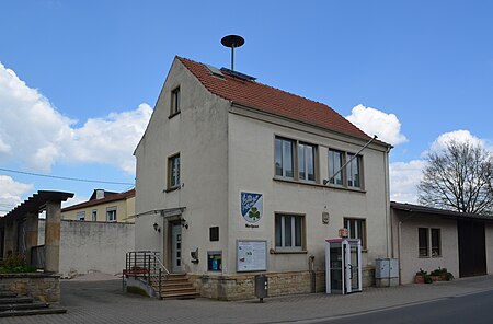 Wallertheim, Rathaus