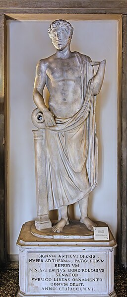 File:(Venice) Statua di Aponus seconda metà del II sec. d c - Museo Archeologico Nazionale.JPG