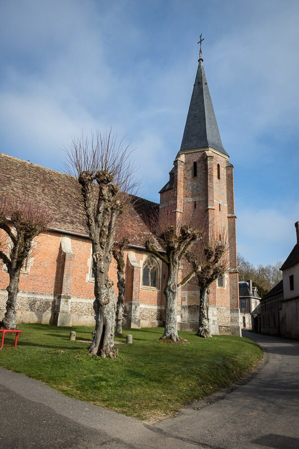 File:Église St-Nicolas Louye 20170314-1190.jpg