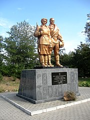 Пам`ятник воїнам -односельцям., с.Таврійське (Кірове), в парку, Оріхівський р-н, Запорізька область.jpg