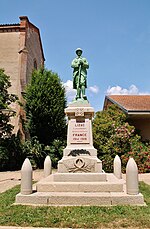 Poilu baïonnette au canon (d) (monument aux morts)