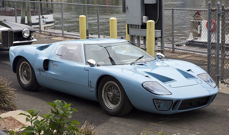 File:1965 Ford GT40 Mark I at Greenwich, front right 1.jpg