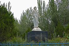 2015-09-11-080312 - Upal, Mausoleum des Uigurischen Philologen Muhamad Al Kashgari.JPG