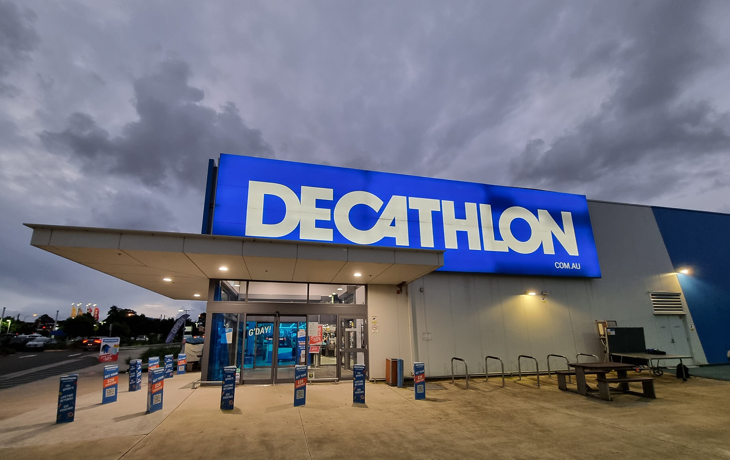 Super liquidação Decathlon surpreende clientes e atrai