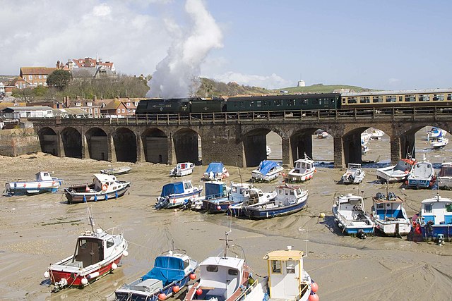 34067 Tangmere pulling an excursion train over the Folkestone Harbor viaduct in April 2008