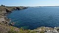 La plage des Blancs-Sablons et Le Conquet vus de la pointe de Brenterc'h (en Ploumoguer).