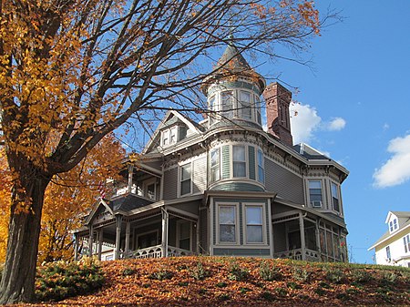 Southbridge,_Massachusetts