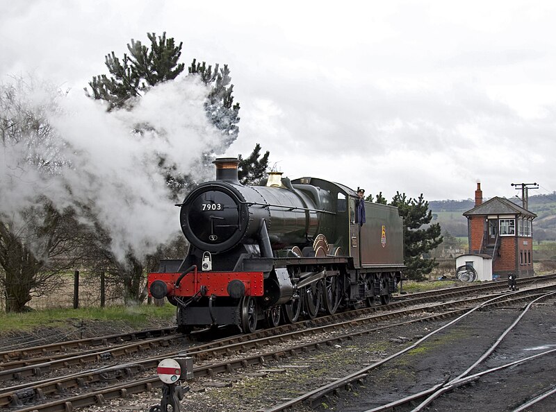 File:7903 Foremarke Hall on the Gloucestershire and Warwickshire Railway (3).jpg