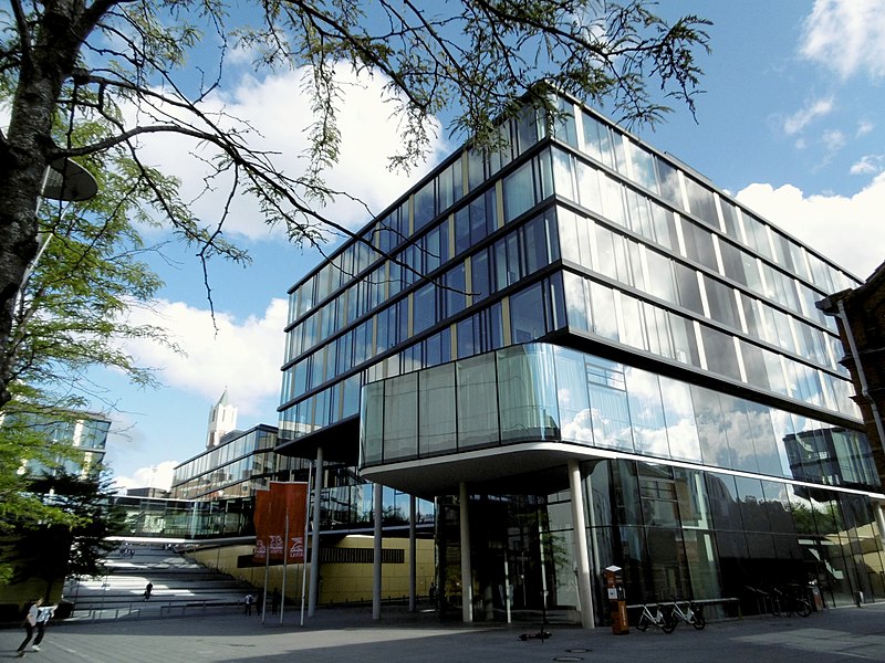 File:AachenMünchener-Platz, Aachen.JPG