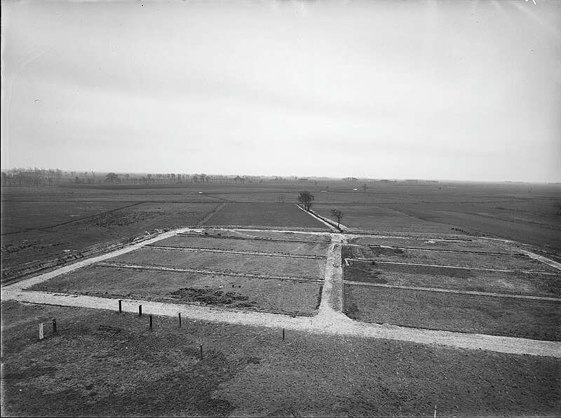 File:Aanleg kerkhof naar het zuiden - Onstwedde - 20173506 - RCE.jpg