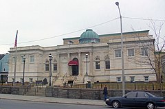 Adriance Memorial Library 2013.jpg