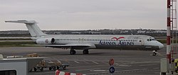 MD-82 авиакомпании Albanian Airlines в международном аэропорту Монастир имени Хабиба Бургибы