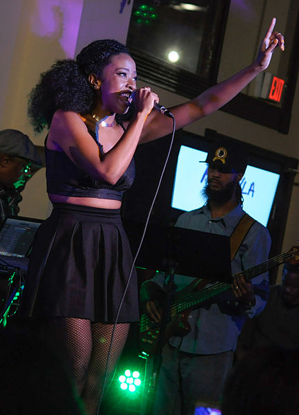 File:Anhayla performing at Hippodrome in Richmond, VA.jpg