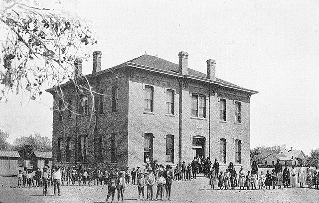 Public school in Socorro (1898)