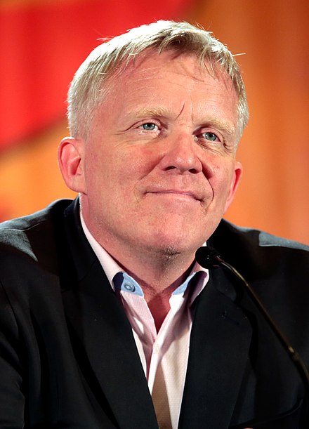    440px Anthony Michael Hall By Gage Skidmore 