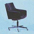 Giroflex Entwicklungs AG, Koblenz/Aargau, Schweiz: Bürosessel mit Sitz und Rückenkissen. Design: Arno Votteler 1961.