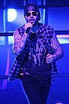 M. Shadows Avenged Sevenfold (32509055635).jpg