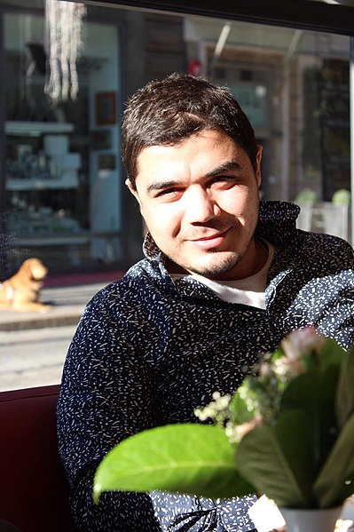 File:AymanHasan.jpg