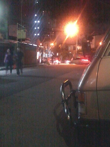 File:Bago Bantay at night.jpg