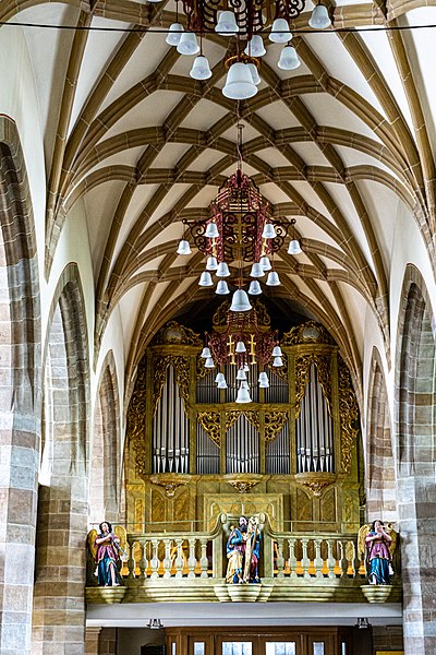 File:Balingen-Stadtkirche-Orgel DSC4401.jpg