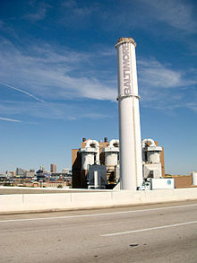 The Wheelabrator waste-to-energy facility smokestack near Interstate 95. Baltimoresmoke.jpg