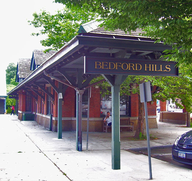 Old Bedford Hills station next to the Bedford Hills Metro-North station