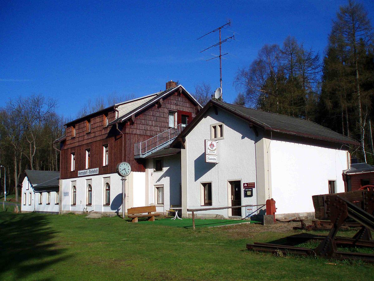 Медвежий замок. Хермсдорф (Тюрингия). Клингенталь. Hermsdorf. Картинки Германия Фюрстенвальде Шпрее.