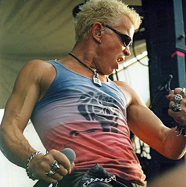 The character's look has been compared with rock musician Billy Idol (pictured)