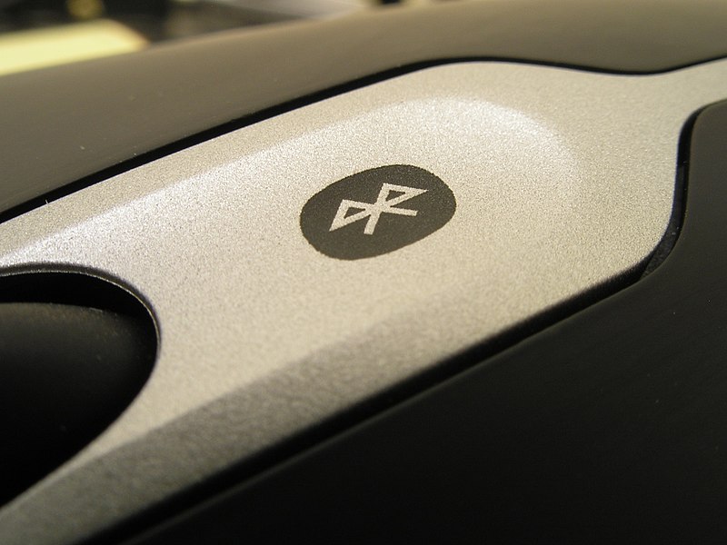 File:Bluetooth logo on mouse from aside.jpg