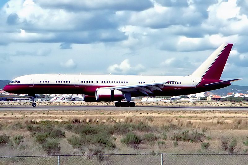 File:Boeing 757-2J4, Private JP6463044.jpg