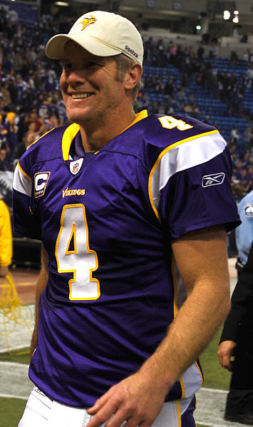 File:Brett Favre 2009.jpg