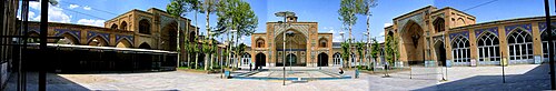 Main courtyard of Sultani Mosque. Brojerd mosalla smallz.jpg