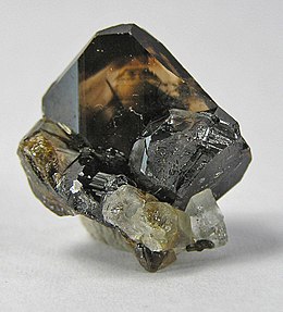 Cassiterite-jmix08-05a.jpg