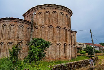 Apse of Castro de Avelãs Monastery, Mozarabic-Romanesque