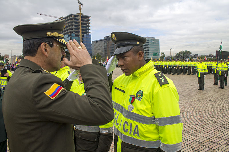 File:Ceremonia de graduación Patrulleros (15818918958).jpg