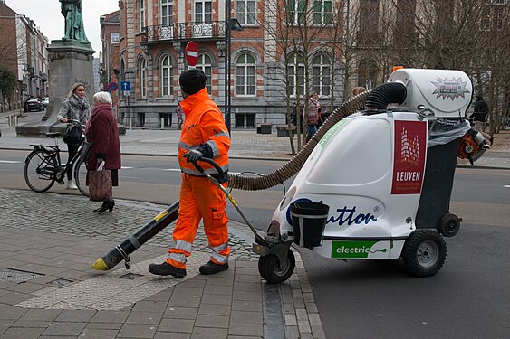 Cleaning after the Streetmarket