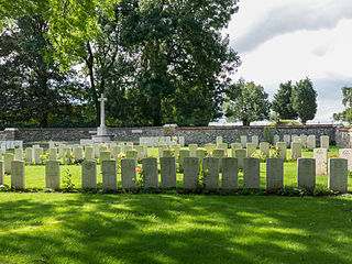 Cimetière militaire britannique du château.