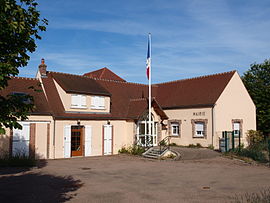 The town hall in Courtois-sur-Yonne