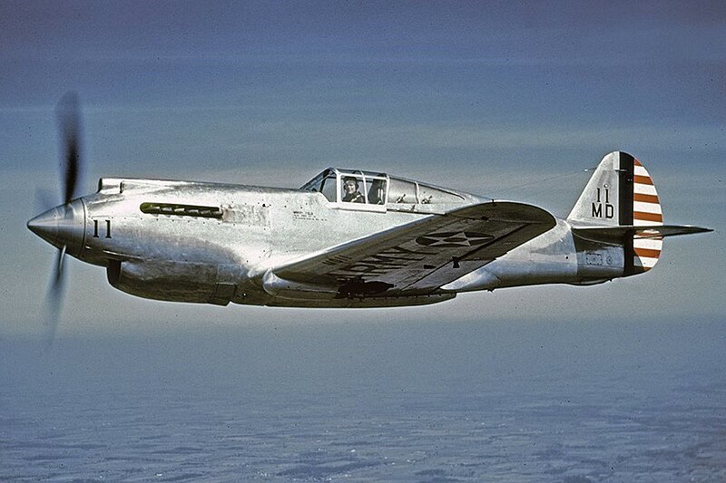 File:Curtiss XP-40 in flight, circa in 1939.jpg