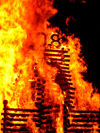 Bonfire at the 2004 Dartmouth Night. The "08" stands for the Class of 2008, the freshman class that year Dartmouth bonfire.jpg