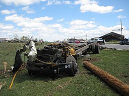 Destroyed bus in Rainsville.JPG