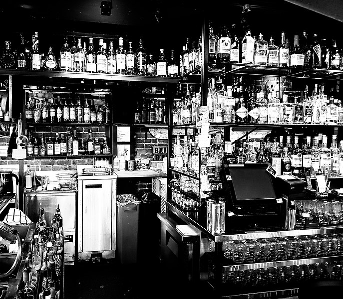 File:Distillerie No 2 Bar (Montreal) - Flickr - MassiveKontent.jpg