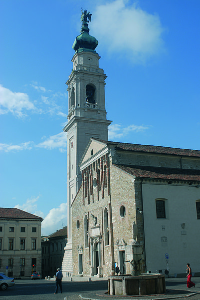 File:Duomo di Belluno.jpg