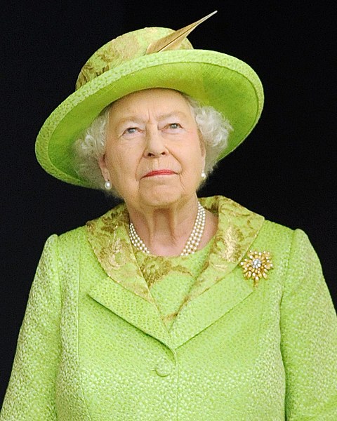 File:Elizabeth II (2).jpg