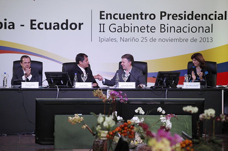 File:Encuentro Presidencial y II Reunión del Gabinete Binacional Colombia – Ecuador (11052421394).jpg